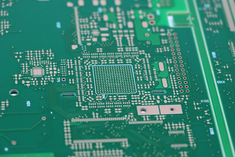 PCB circuit board - 8mil vias ay maaaring magdala ng masyadong maraming kasalukuyang